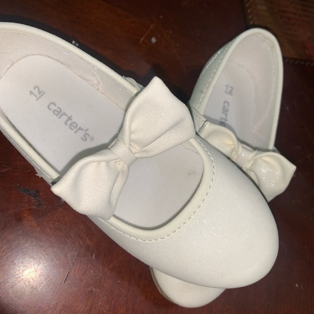 Carters adorable shiny white shoes